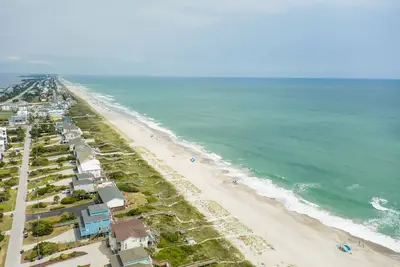 Image de Emerald View - heated pool no fee! Ocean view just steps from the beach.
