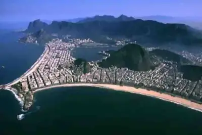 Image de ApĂŞ Copacabana, Posto 5 - Av. Nossa Senhora