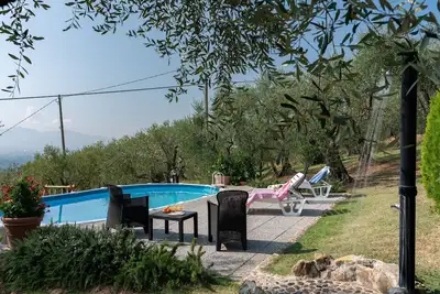 Image de Maison de vacances avec piscine privée, climatisation, Wifi, Tv, vue panoramique, près de Lucques