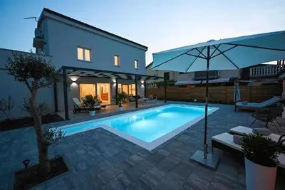 Image de Villa Judita avec piscine privée et vélos