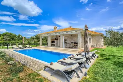 Image de Magnifique maison Ă Drnis