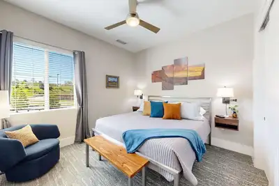 Image de Modern and Cozy ~ Near Downtown, Csm, Red Rocks, Denver