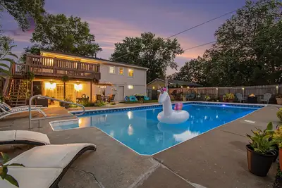 Family Gem with swimming pool and\nArcade game.