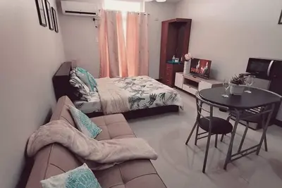 Image de Lovely fully furnished studio condo @ 956 Saekyung Condominium