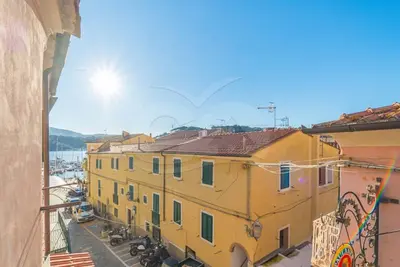Image de Il Comandante in the heart of Porto Azzurro