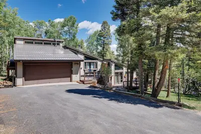 Image de Home near Monte Verde Lake and Forrest Views