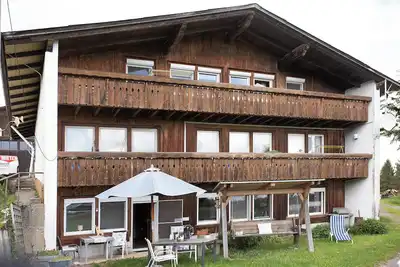 Image de Appartement \"Fernblick\" avec terrasse privée, jardin partagé et Wi-Fi