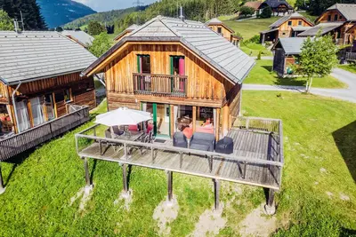 Image de Maison avec jacuzzi et très belle terrasse