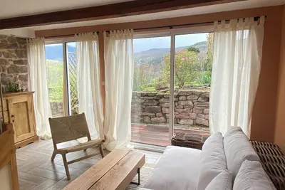 Image de Maison de charme avec jardin et vue panoramique • Le 110 • Gite chez le Vigneron