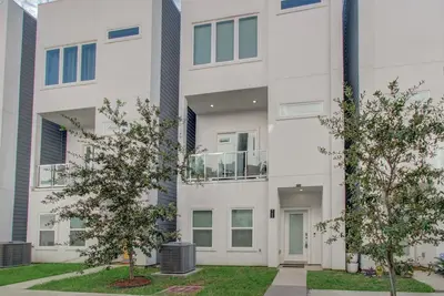 Image de Luxurious Houston Nrg/Medical Center Townhome