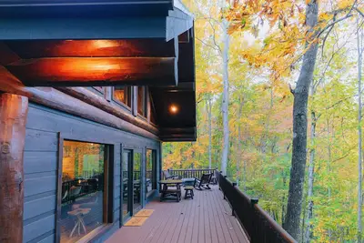 Image de This cabin is a 1 bedroom(s), 1 bathrooms, located in Almond, Nc.