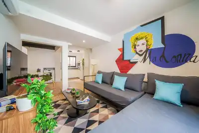 Image de Fliphaus + Chic Haus I - Lux 2 Bd Terrace and Pool
