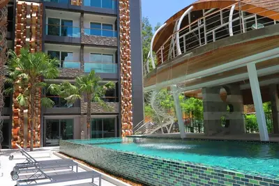 Image de Et 708 Top floor apartment at Emerald Terrace