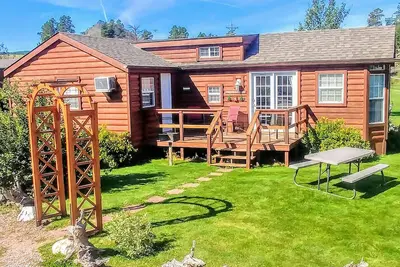 Image de Ponderosa Cabin: Cabins @ Creekside #4