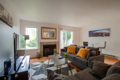 Image de Private, Cozy, and Strategic entire 2 beds Th