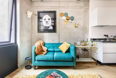 Image de A Hip Modern Gem located in El Centro!