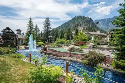 Image de Café Condo Mountain Escape - Heated Pool & HotTub Open Late