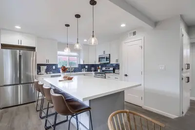 Image de Luxe Three Bedroom Beach House with Private Patio