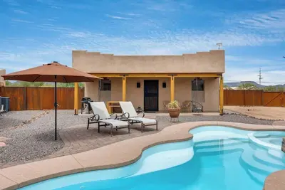 Image de Phoenix Desert Casita 3 Beds, Pool, Ac, and Wifi