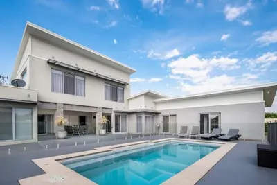 Image de Hildeton Pool House - Beautiful large home in Shepparton