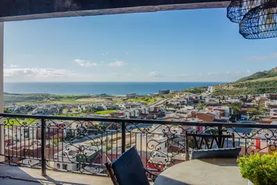 Image de Ocean view luxury Ph at Quivira- Resort Amenites