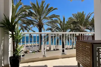 Image de Modern studio with terrace and amazing sea view!