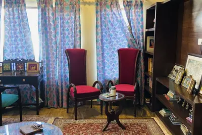 Image de One of the earliest and most luxurious villas in town