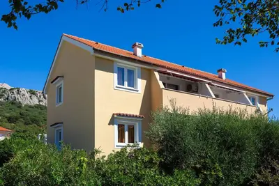 Image de Bel appartement à Baska avec Wi-Fi