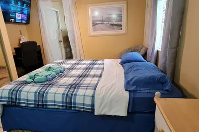 Image de ​💎 The Blue Dreams Studio Retreat: Near Hard Rock, Ybor & Downtown