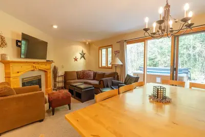 Image de Ski in/ski out Mountain Retreat