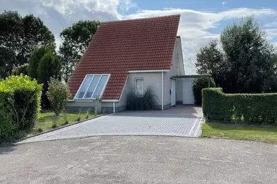Image de Luxe Freistehendes Familie Ferien-haus mit Sauna