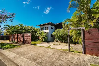 Image de Walk to beach/Ocean views/with Ac/Modern, Spacious/Short drive to Haleiwa town