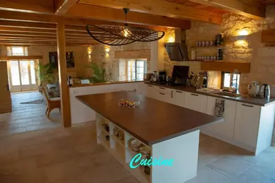 Image de Villa Thun au coeur des vignes du pays Cordaisidéal famille, amis et séminaire.