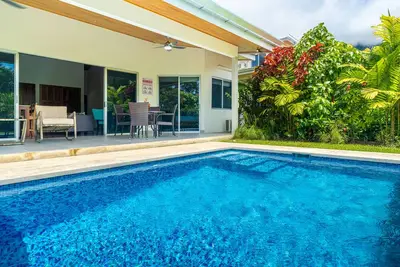 Image de Two bedroom. Ojochal. Private pool. Minutes to beach