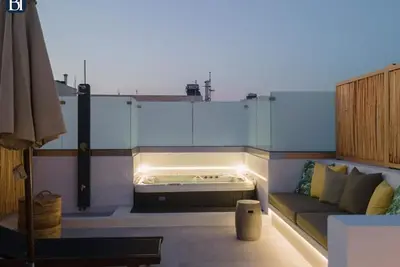Image de Bh599 - C - Suite Naxos