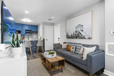 Image de Chic 2br Queen Bunk Central Houston