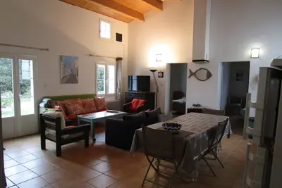 Image de Maison de Plein Pied sur Grand Terrain