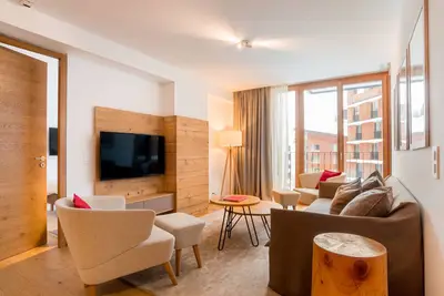 Image de Gotthard Hotel Apartment, complete 2-bedrooms with hotel facilities