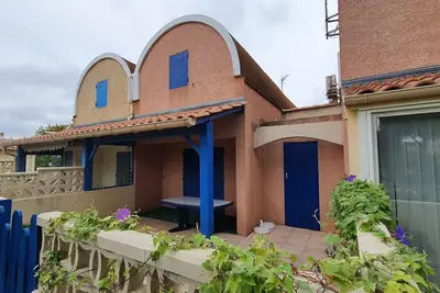 Image de Villa 6 personnes dans résidence avec piscine et parking privé, proche plage
