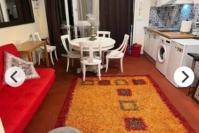 Image de Apartamento abierto con patio, tranquilidad a 25 minutos de Barcelona, naturaleza