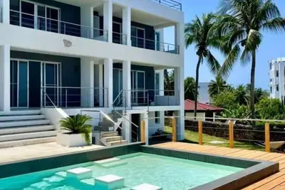Image de Le Surfeur- Pool- 7 minutes walk from the beach