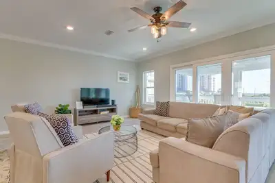 Image de Perdido Key Resort Home w/ Bikes & Beach Shuttle!