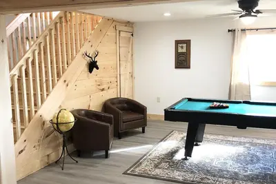 Image de Hot tub-petfriendly-firepit-pool table-bar-3+acres