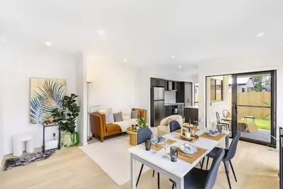 Image de Well-decorated 5br Family home