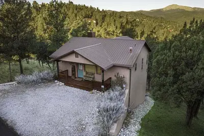 Image de Apache Paradise: with Hot Tub, Sierra Blanca View and Pet Friendly!