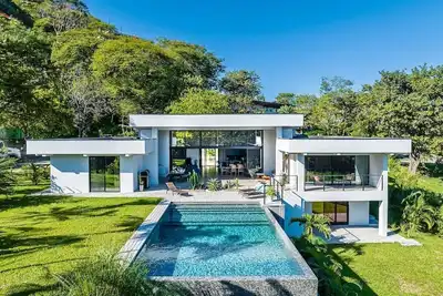 Image de Chic Valley Villa with Private Pool and Scenic Jungle Views – Minutes from the Beach