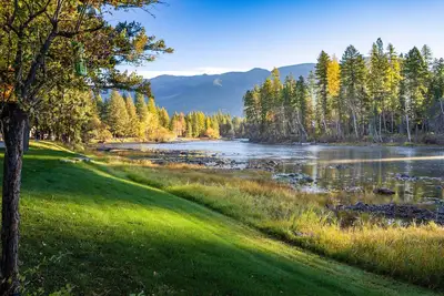 Scenic Waterfront Retreat on the Swan River!