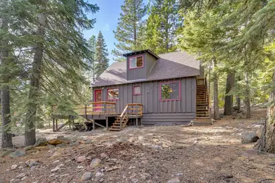 Image de Tahoe Vista, Dogs Ok, Walk to Lake and Hiking -Into the Woods