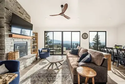Image de Osprey Mountain Lodge | Incredible Lake Views Await You