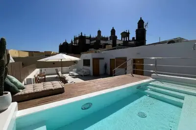 Image de C-10 Vegueta Apartment. Private Rooftop Pool